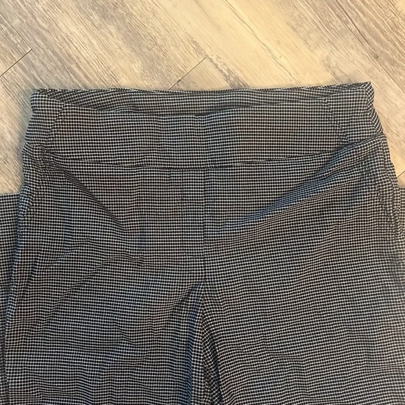 Hilary Radley Pull On Slacks NWOT - Picture 5 of 5